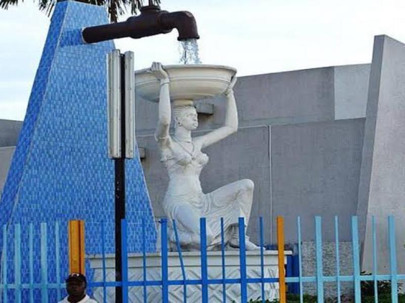 RDC : un nouveau plan d’urgence pour améliorer l’accès à l’eau, avec un accent sur une nouvelle tarification adaptée aux réalités sociales. RDC : un nouveau plan d’urgence pour améliorer l’accès à l’eau, avec un accent sur une nouvelle tarification adaptée aux réalités sociales.