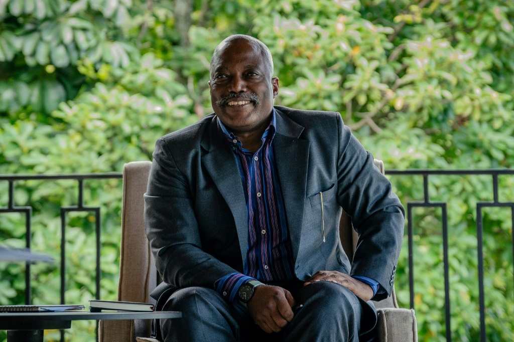 Joseph Kabangue Kabila, sanctionné par les États-Unis, réagit. Joseph Kabangue Kabila, sanctionné par les États-Unis, réagit.