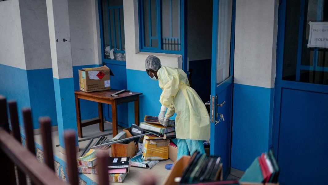 Est-il sûr de visiter l’Est de l’Afrique en période d’épidémie d’Ebola ? Les dernières informations alors que le nombre de cas confirmés continue d’augmenter en République démocratique du Congo. Est-il sûr de visiter l’Est de l’Afrique en période d’épidémie d’Ebola ? Les dernières informations alors que le nombre de cas confirmés continue d’augmenter en République démocratique du Congo.