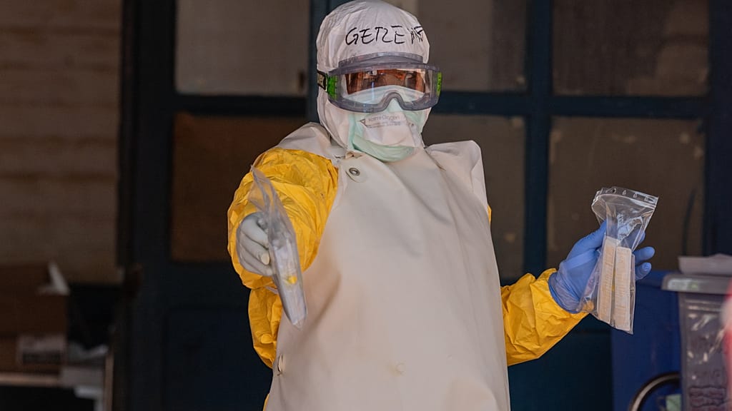 L’UE annonce une augmentation de 5 millions d’euros pour la réponse à l’Ebola en RDC. L’UE annonce une augmentation de 5 millions d’euros pour la réponse à l’Ebola en RDC.