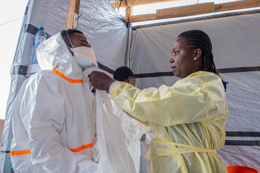 Le nombre de cas d’Ebola en République Démocratique du Congo dépasse 4 000. Le nombre de cas d’Ebola en République Démocratique du Congo dépasse 4 000.