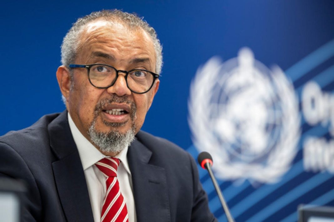 Le directeur de l’OMS arrive au Congo pour aider à lutter contre l’épidémie mortelle d’Ebola alors que le nombre de cas confirmés augmente. Le directeur de l’OMS arrive au Congo pour aider à lutter contre l’épidémie mortelle d’Ebola alors que le nombre de cas confirmés augmente.