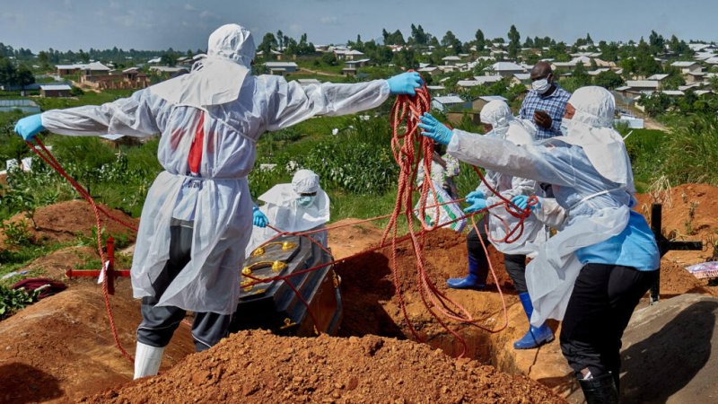 Les décès dus Ebola en République Démocratique du Congo dépassent 3 000 alors que l’épidémie se propage. Les décès dus Ebola en République Démocratique du Congo dépassent 3 000 alors que l’épidémie se propage.