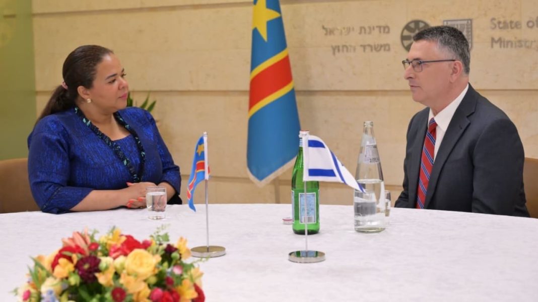 Israël accueille des responsables de la RDC lors d’une visite de renforcement des liens. Israël accueille des responsables de la RDC lors d’une visite de renforcement des liens.